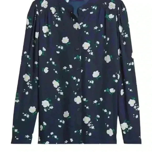 Banana Republic Women’s Drapery Classic Textured Floral Blouse - Picture 5 of 11